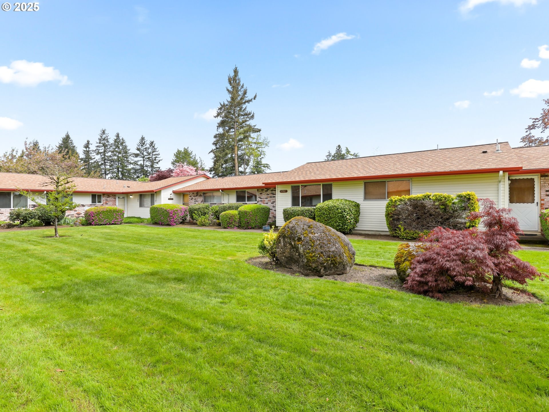 Grant Ct, Portland, OR 97233 #1