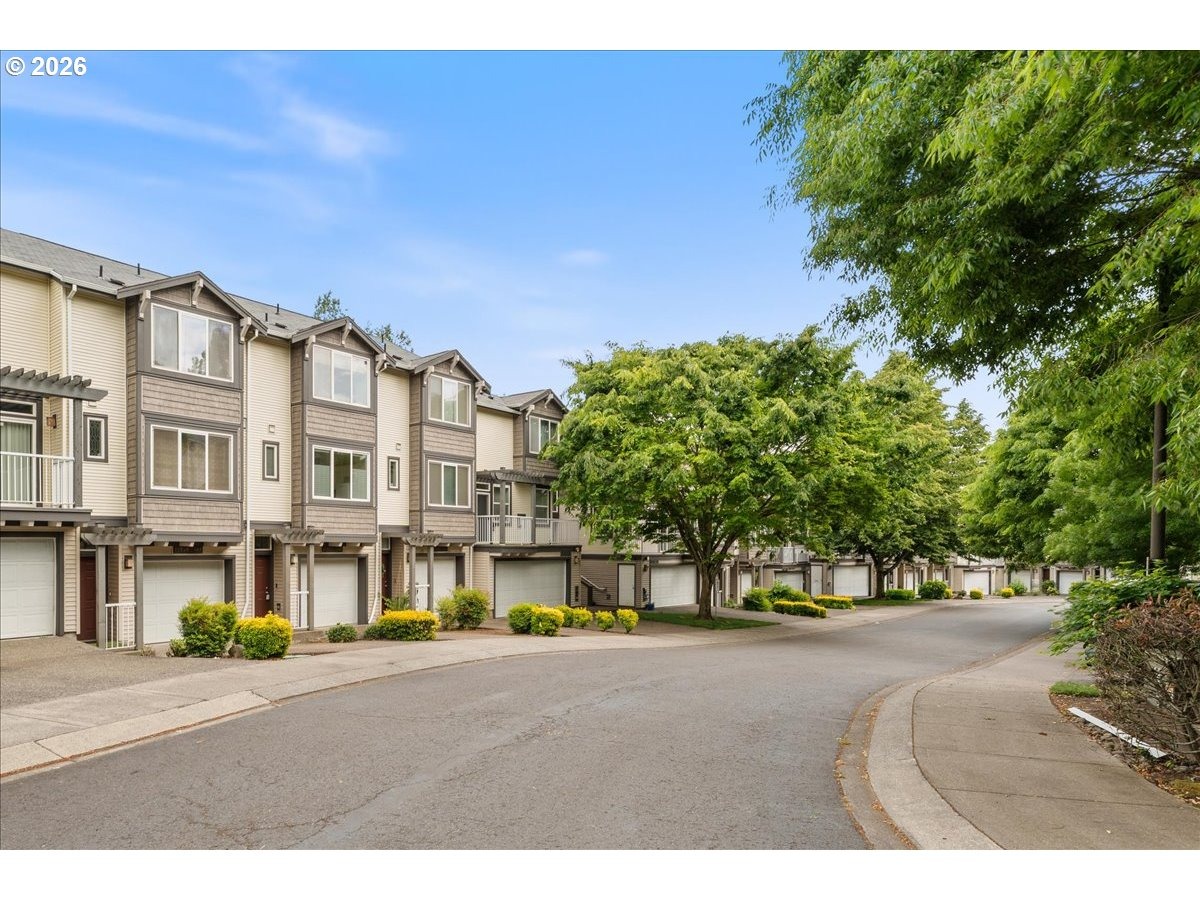 Scholls Ferry Rd, Beaverton, OR 97007