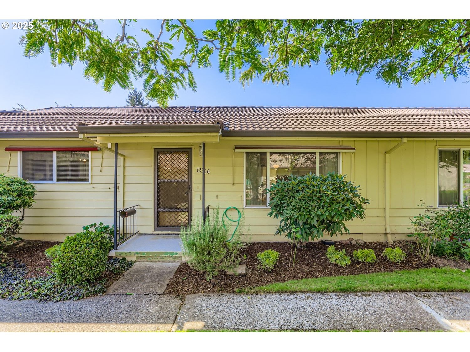 Main St, Portland, OR 97233