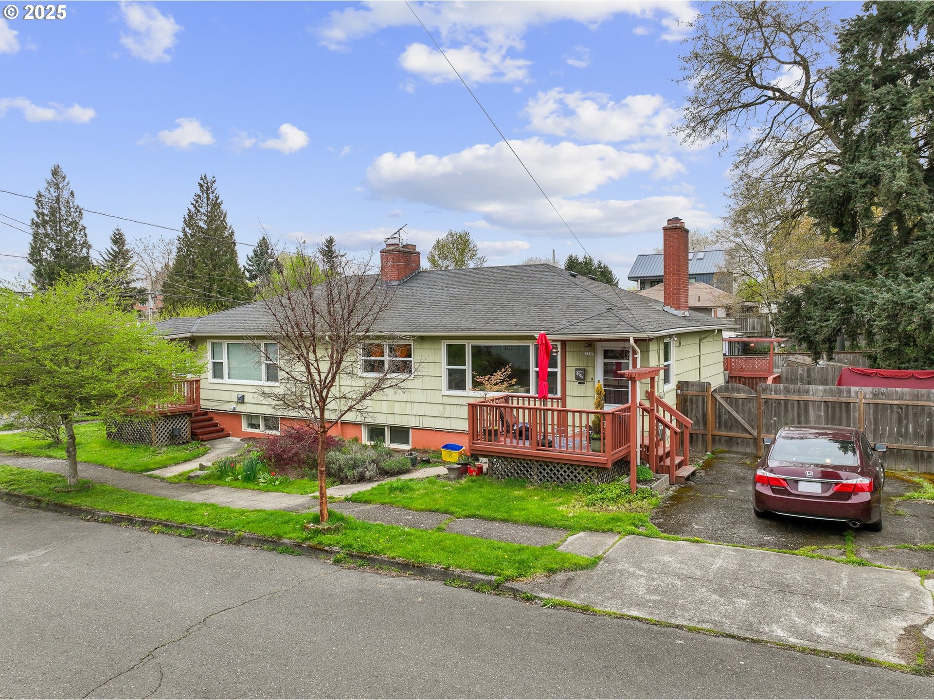 Tibbetts St, Portland, OR 97206 #1