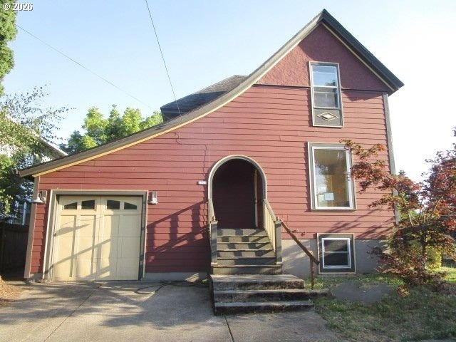 Ash St, Portland, OR 97214