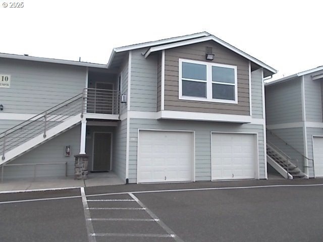Central Dr, Portland, OR 97229