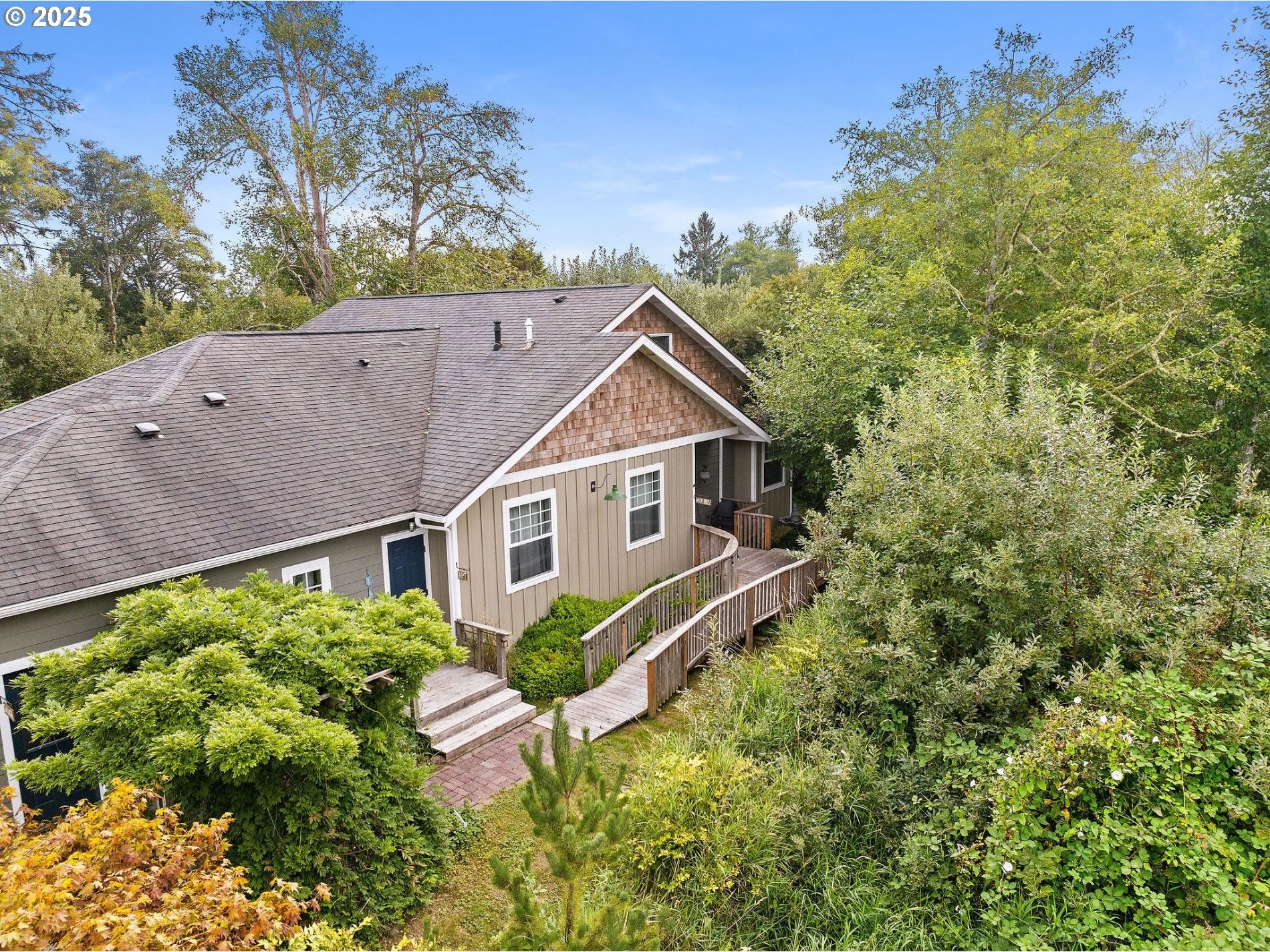 9th St, Warrenton, OR 97146