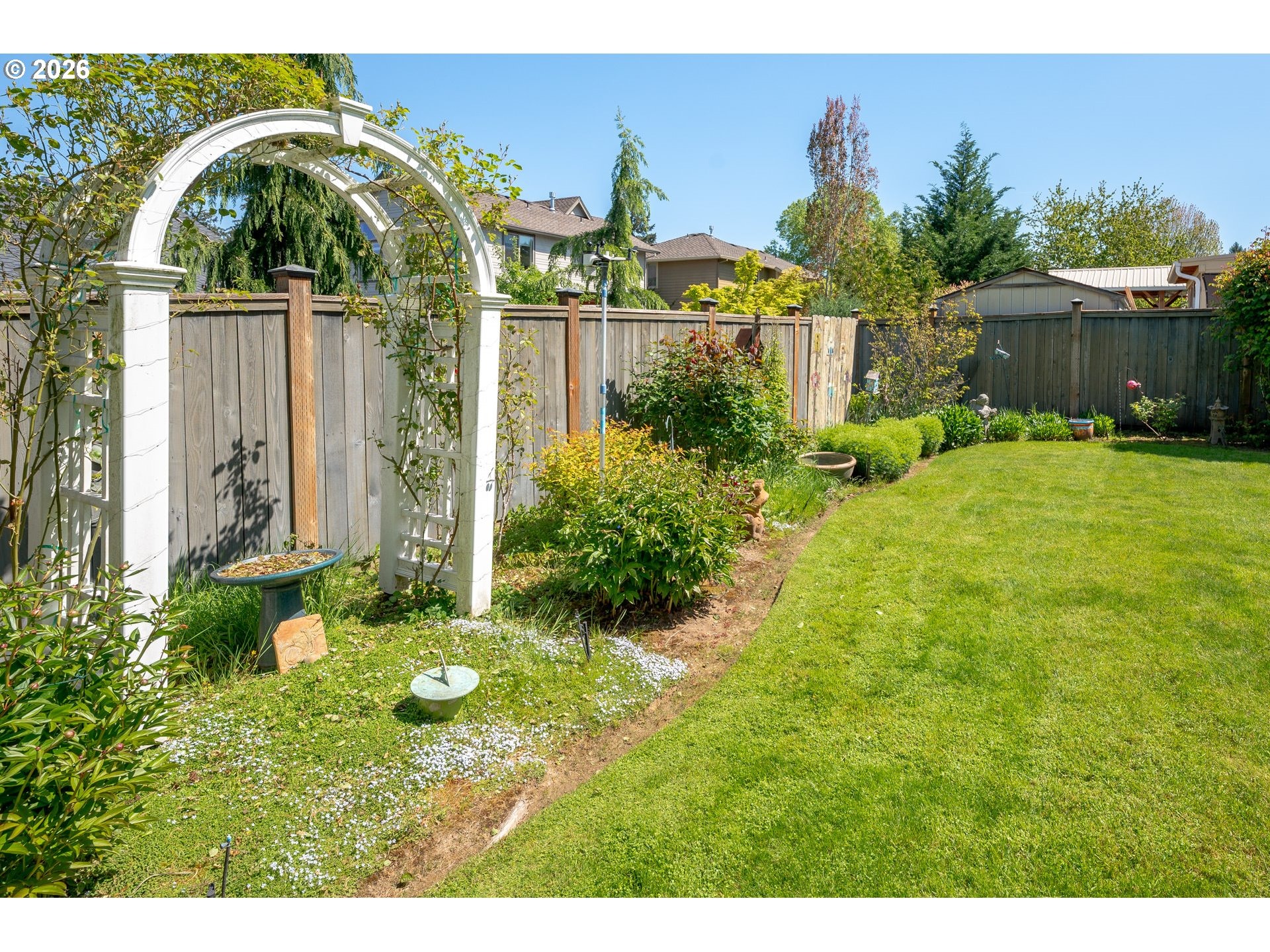 Russ Ln, Mcminnville, OR 97128