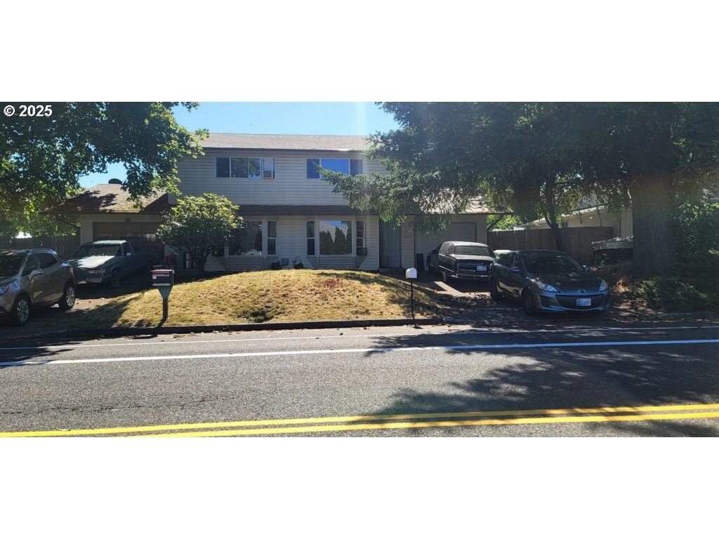 1st St, Vancouver, WA 98684