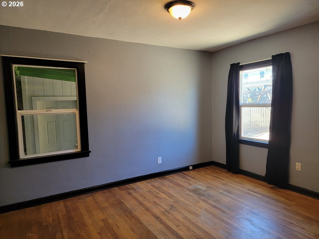 Alvord Ave, Burns, OR 97720
