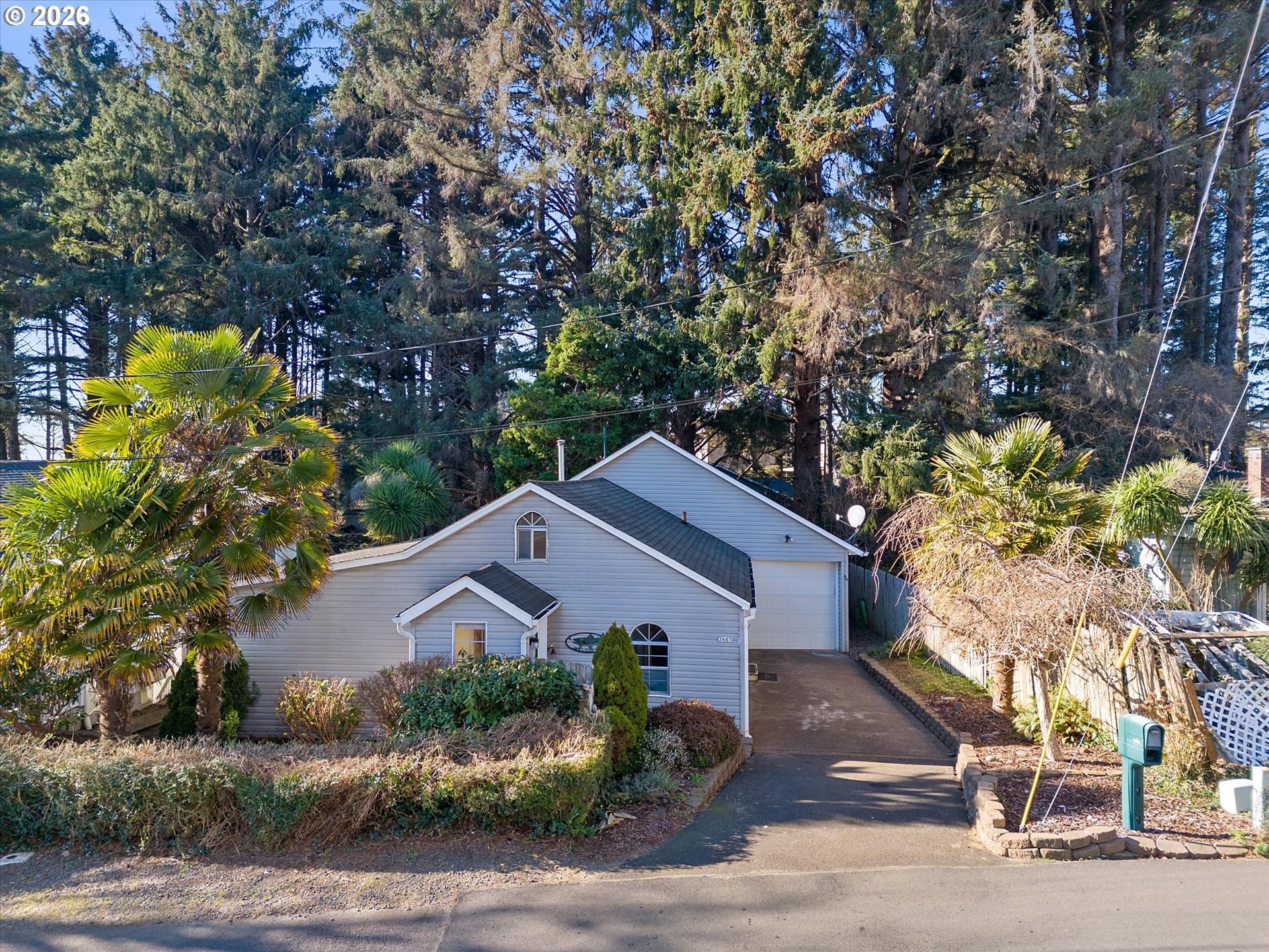 Port Ave, Lincoln City, OR 97367