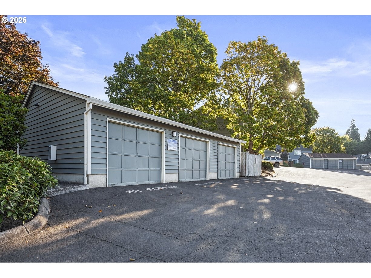 Rosa Dr, Beaverton, OR 97078 #1