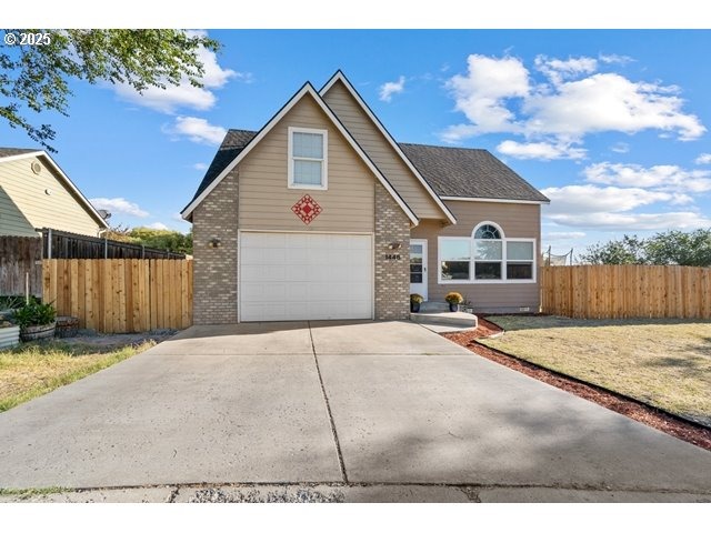 Riverhill Dr, Hermiston, OR 97838