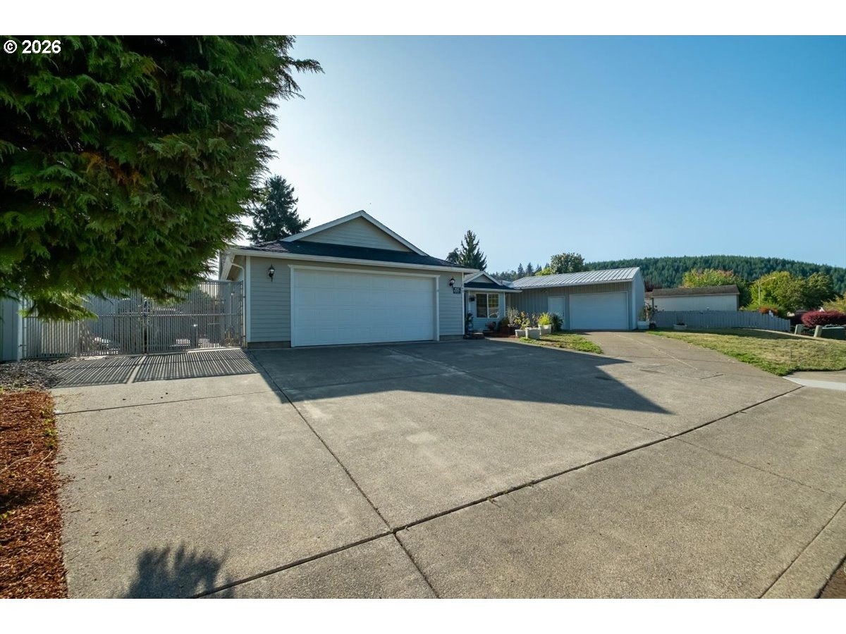29th Ave, Sweet Home, OR 97386 #1