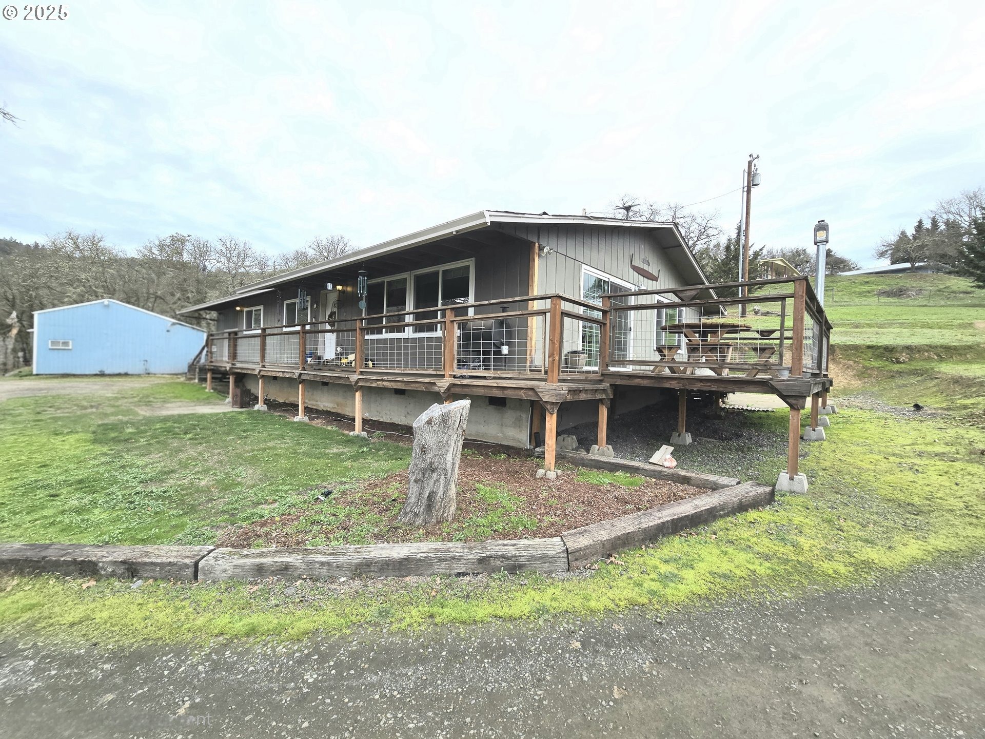 Fairhill Dr, Roseburg, OR 97471