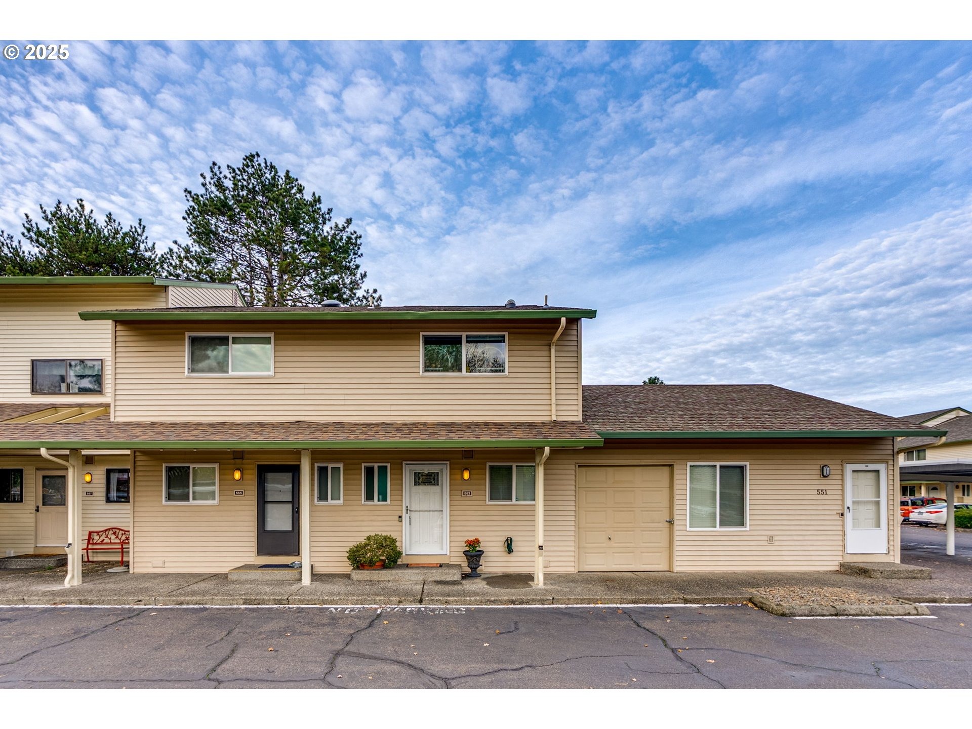 Hayden Bay Dr, Portland, OR 97217
