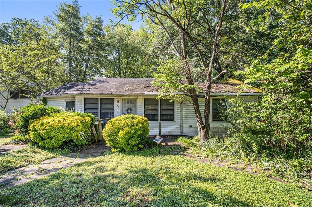 Perry Blvd, Atlanta, GA 30318 #1