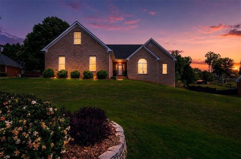 Crimson Ln, Mcdonough, GA 30252