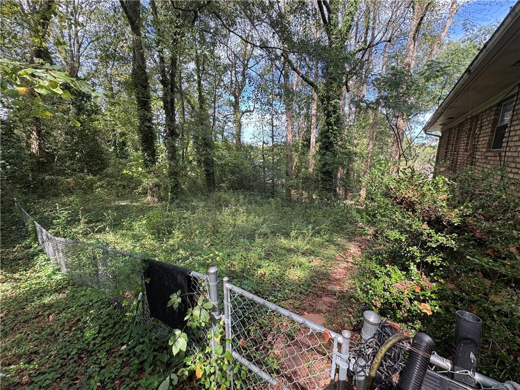 Creek Valley Dr, Smyrna, GA 30082