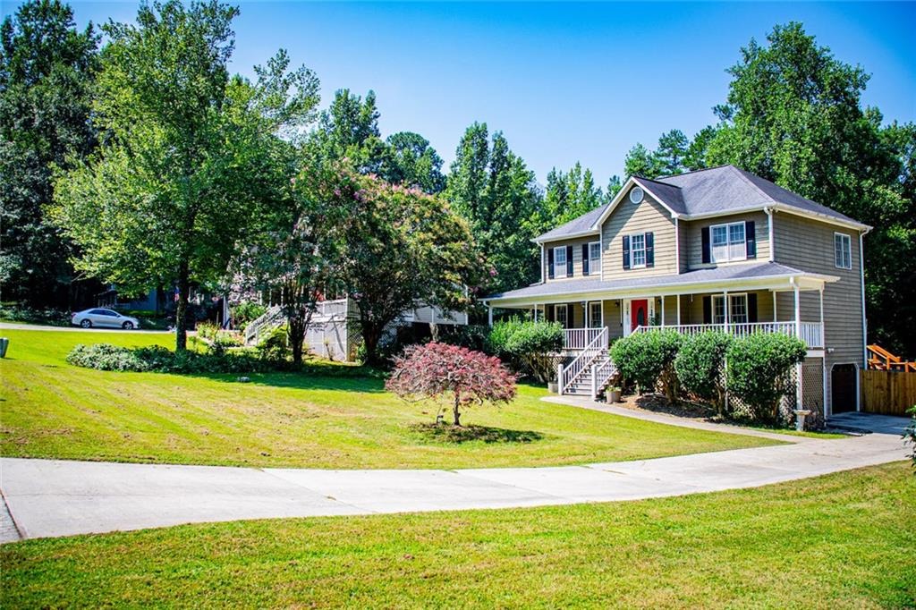 Swan Dr, Hiram, GA 30141