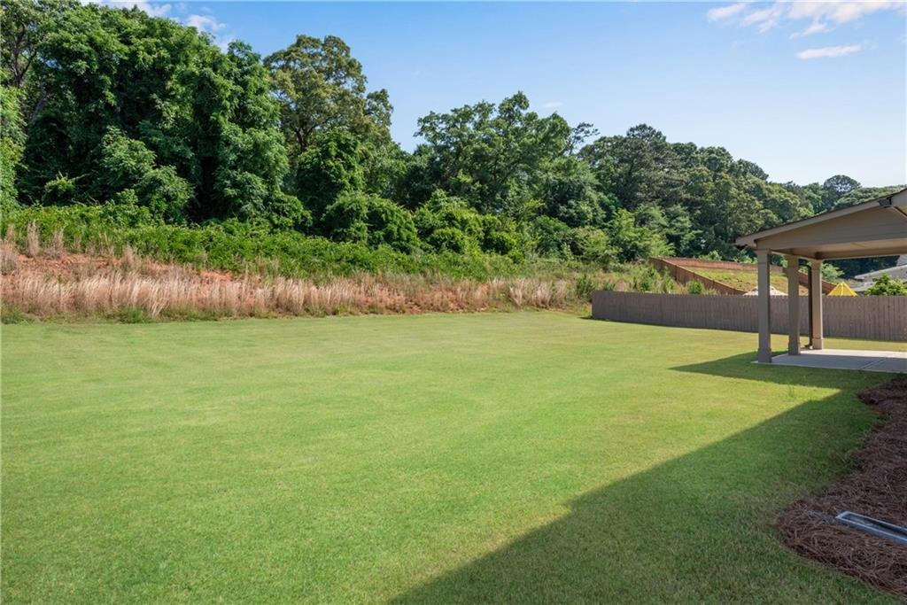 Cherokee Rose Ln, Hoschton, GA 30548