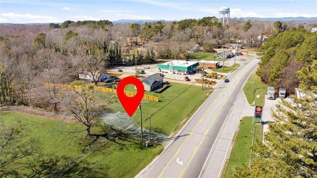 Thompson Bridge Rd, Murrayville, GA 30564