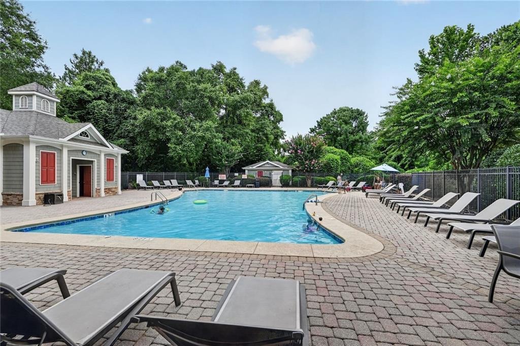 Breyerton Dr, Atlanta, GA 30329