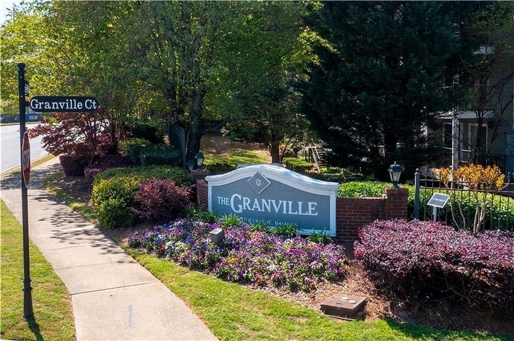 Granville Ct, Sandy Springs, GA 30328