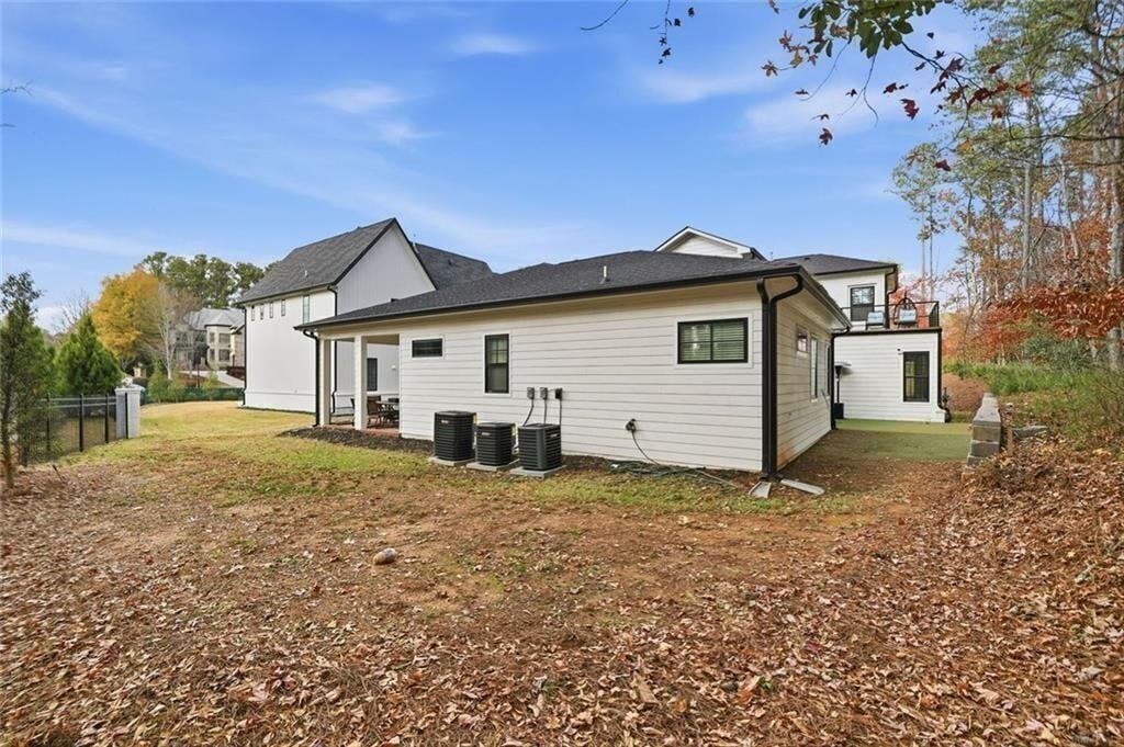 Thome Dr, Alpharetta, GA 30022