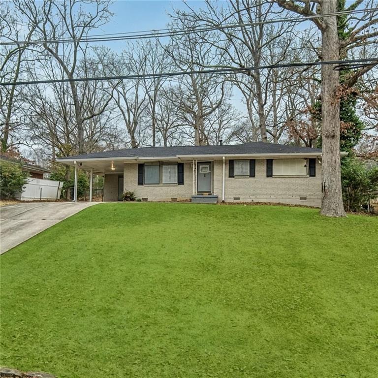 Woodsloe Dr, Decatur, GA 30035