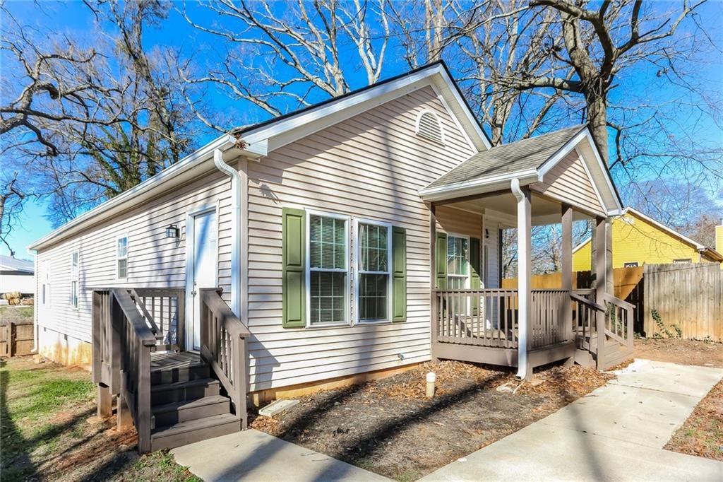 Congress Dr, Atlanta, GA 30310