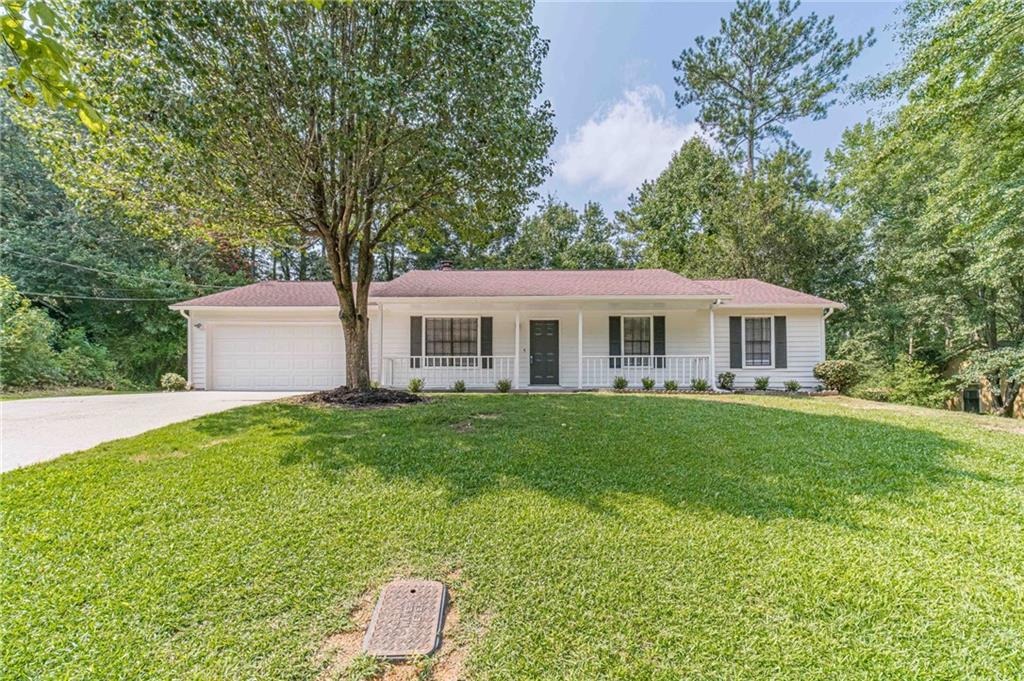 Walden Park Pl, Snellville, GA 30078
