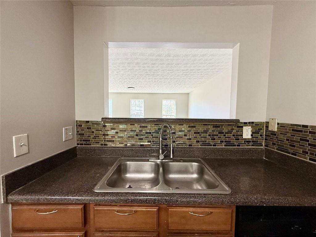 Redan , Lithonia, GA 30058