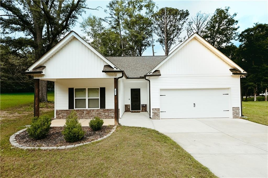 Mulberry Rock Rd, Temple, GA 30179