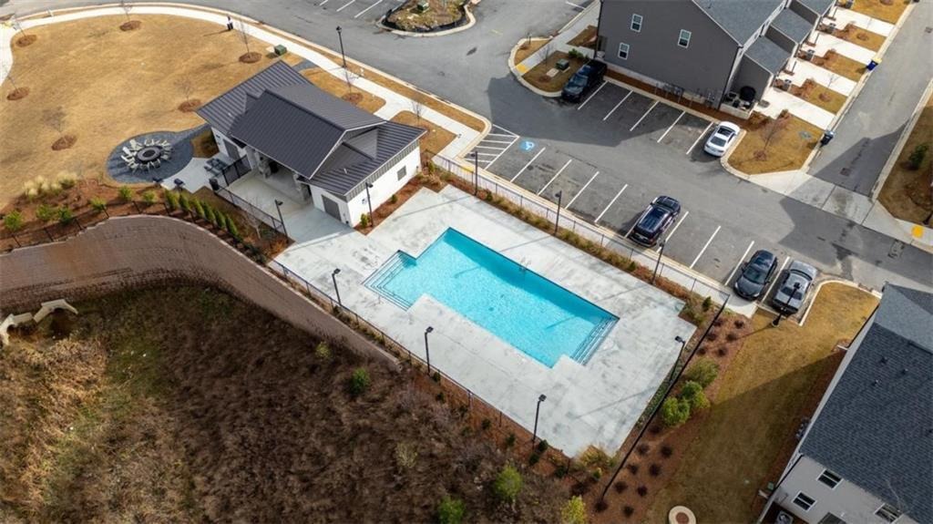 Parks Edge Ln, Atlanta, GA 30318
