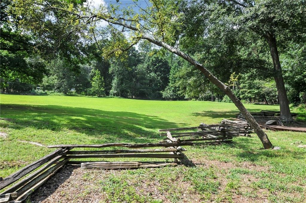 Parkview Ln, Kennesaw, GA 30152