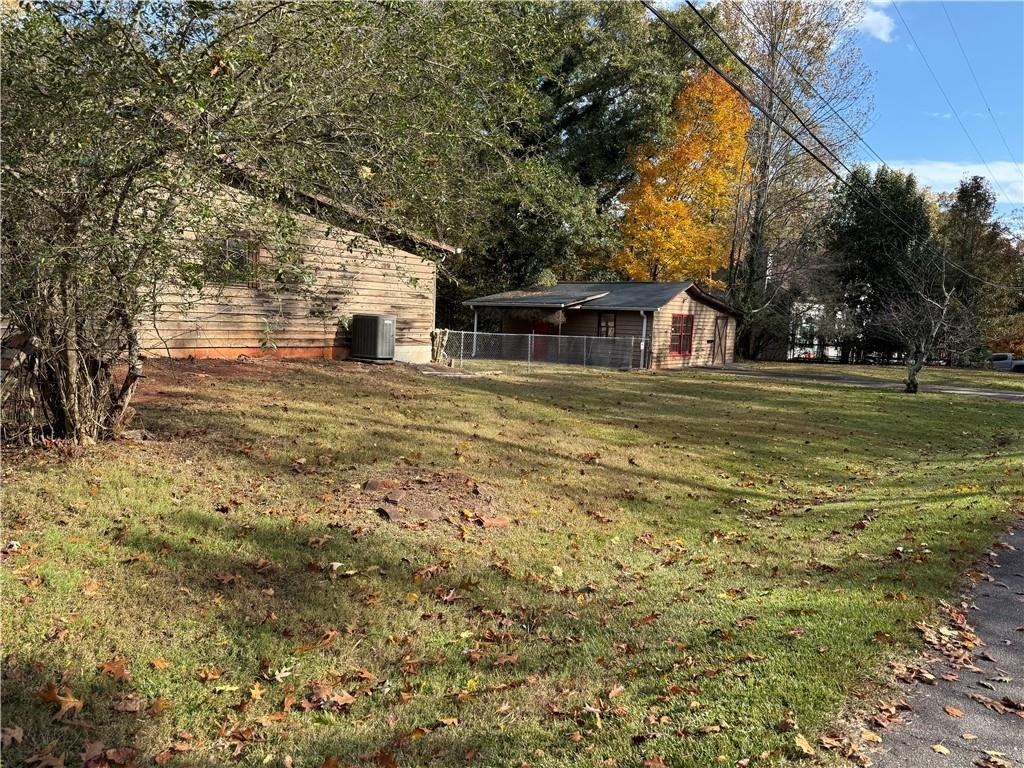 Hulsey Cir, Gainesville, GA 30504