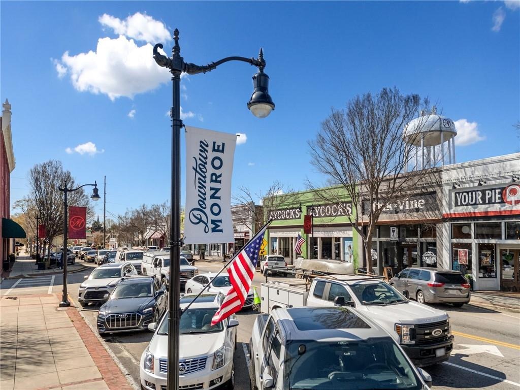 Landers St, Monroe, GA 30655
