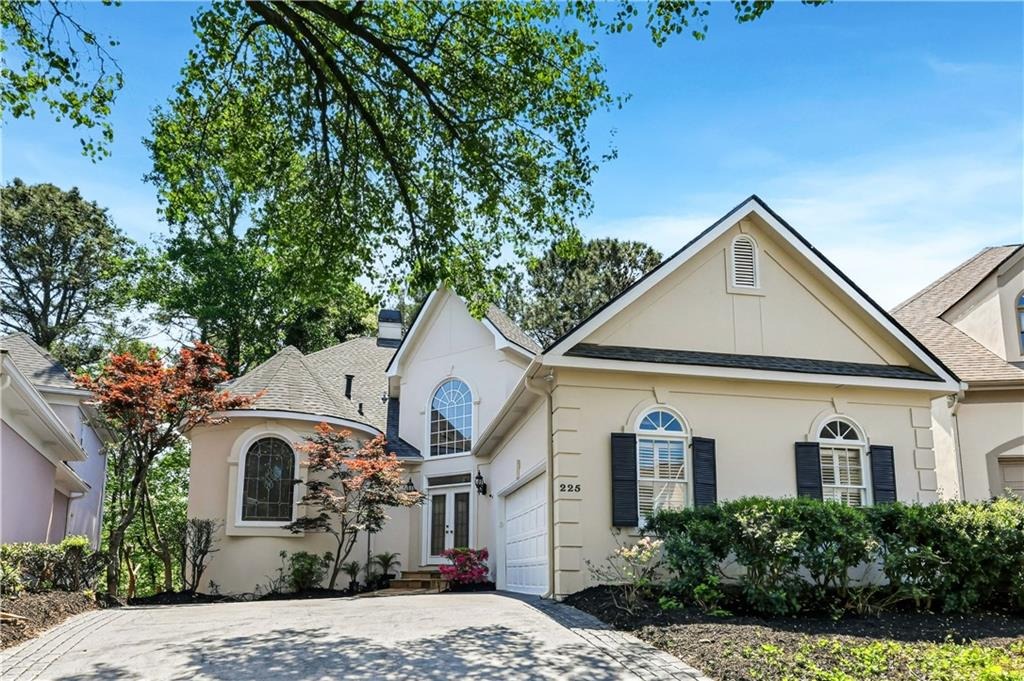 Brassy Ct, Johns Creek, GA 30022