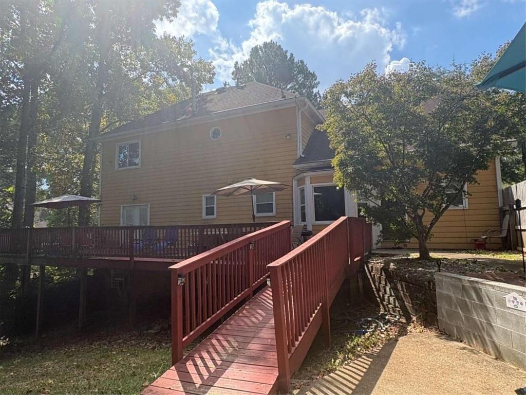 Leslie Pl, Lithonia, GA 30058