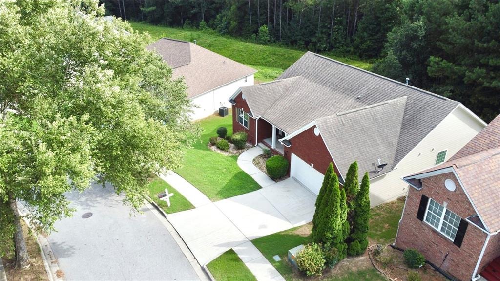 Savannah Ridge Trce, Loganville, GA 30052