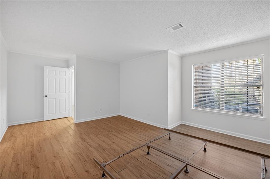 Barrington Hills Dr, Sandy Springs, GA 30350 #1