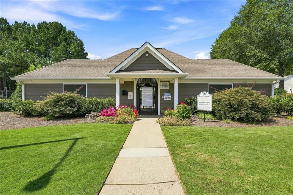 Mill Creek Ave, Canton, GA 30115