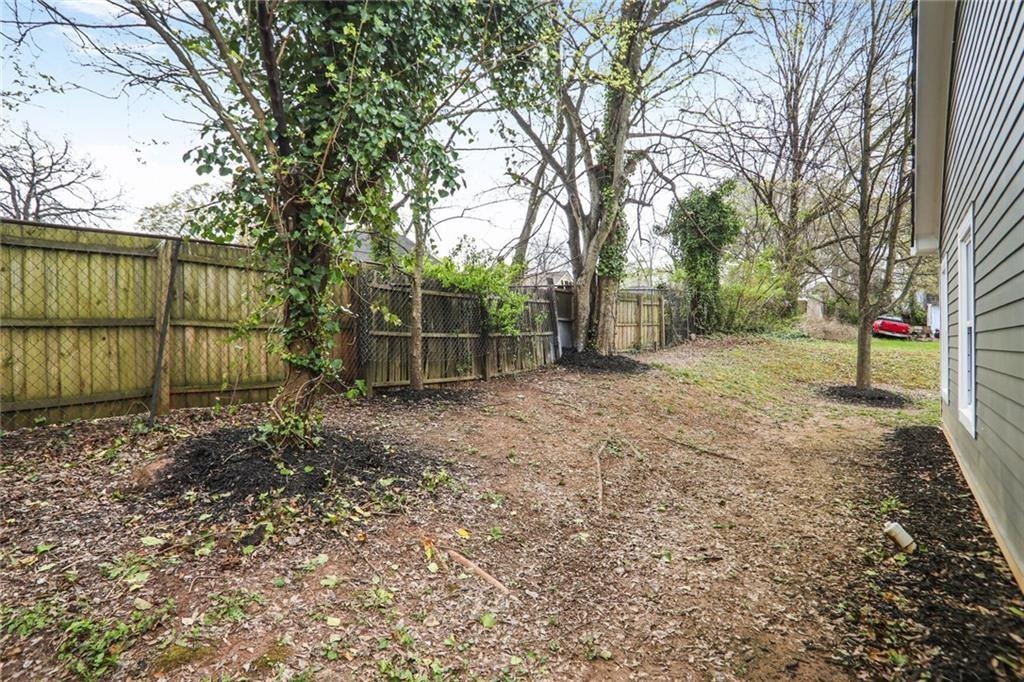 Hugh St, Atlanta, GA 30310