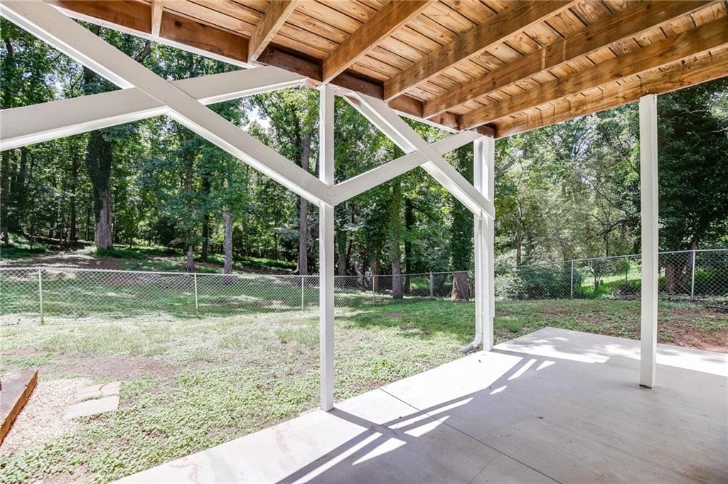 Lake Forest Dr, Oakwood, GA 30566