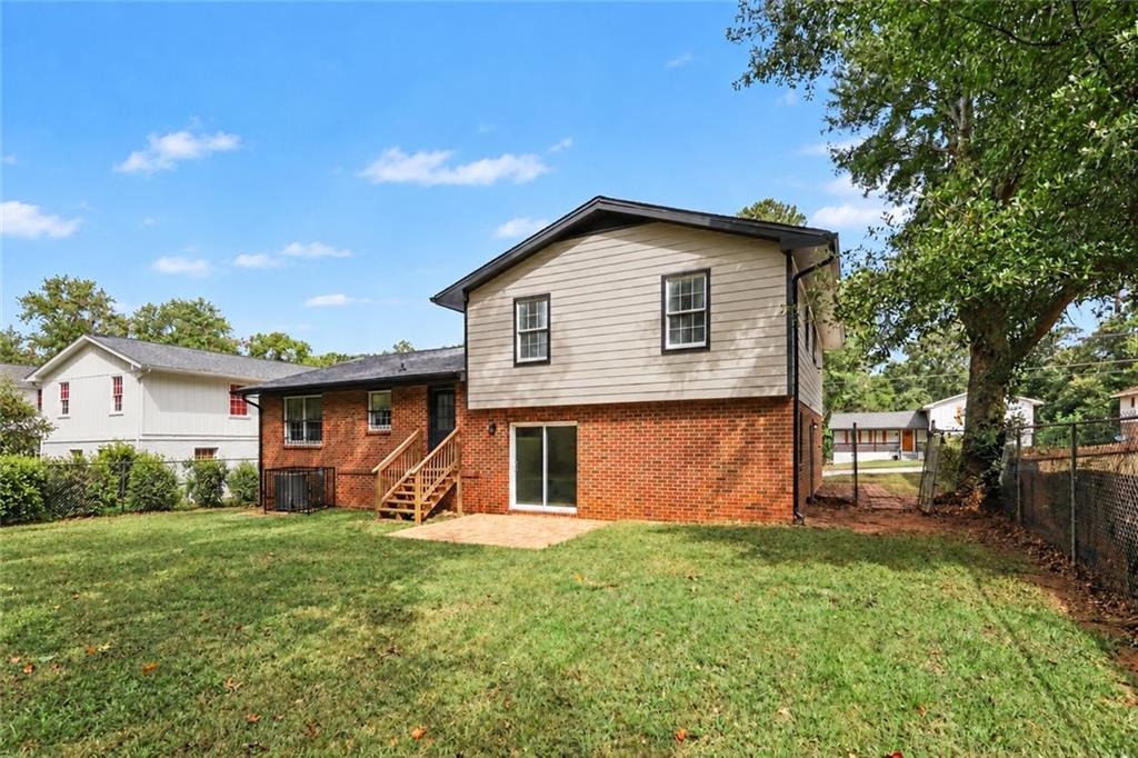 Emerald North Dr, Decatur, GA 30035