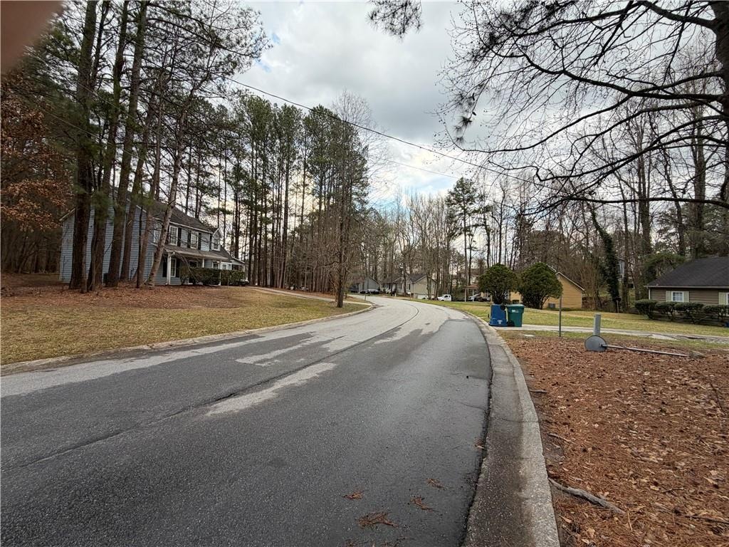 Oriole Dr, Jonesboro, GA 30238