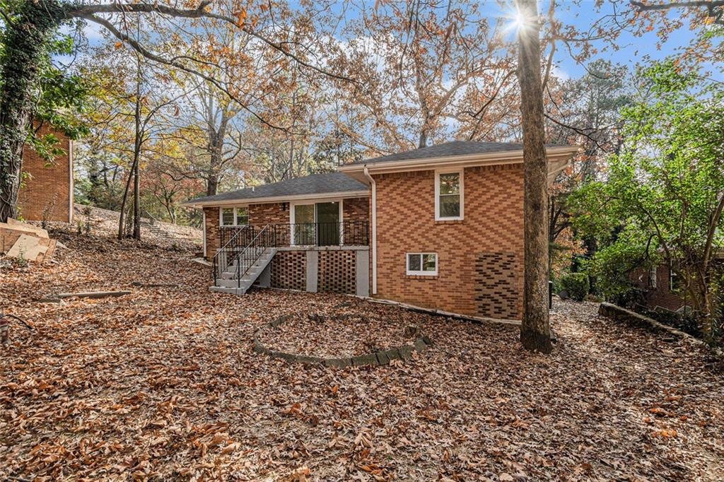 Baker Ridge Dr, Atlanta, GA 30318