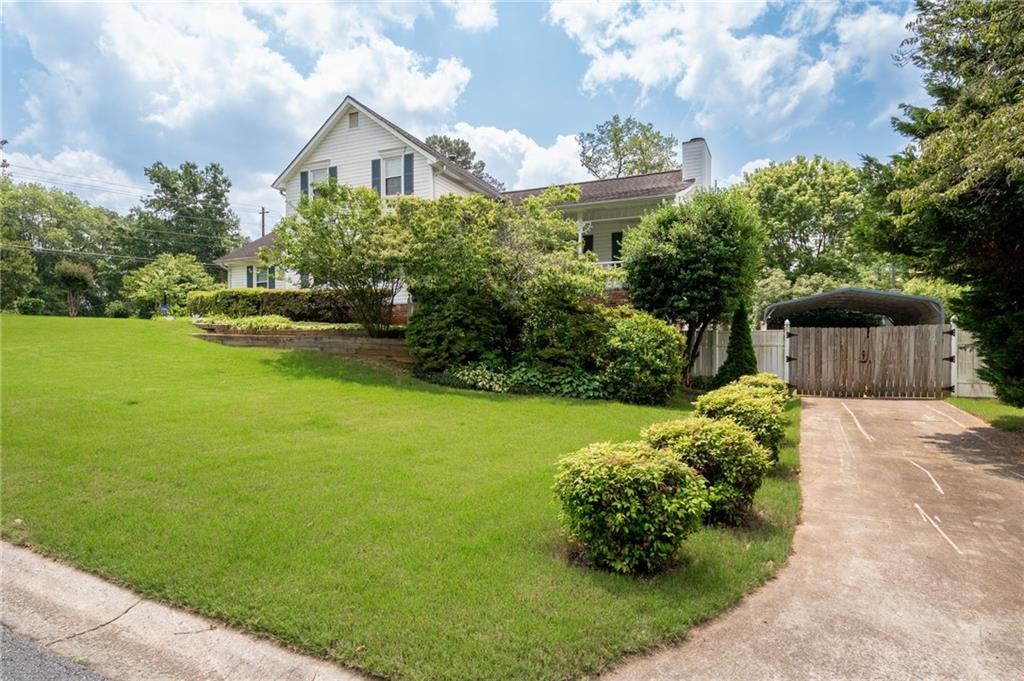 Wellington Dr, Marietta, GA 30062