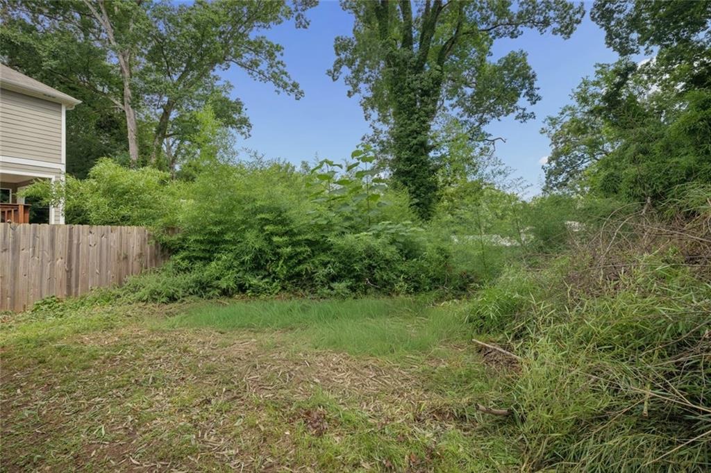White Oak Dr, Decatur, GA 30032