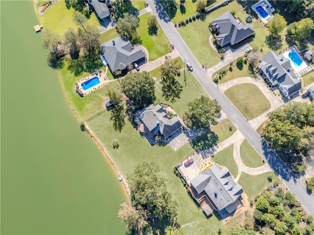 Fox Croft Rd, Rome, GA 30165