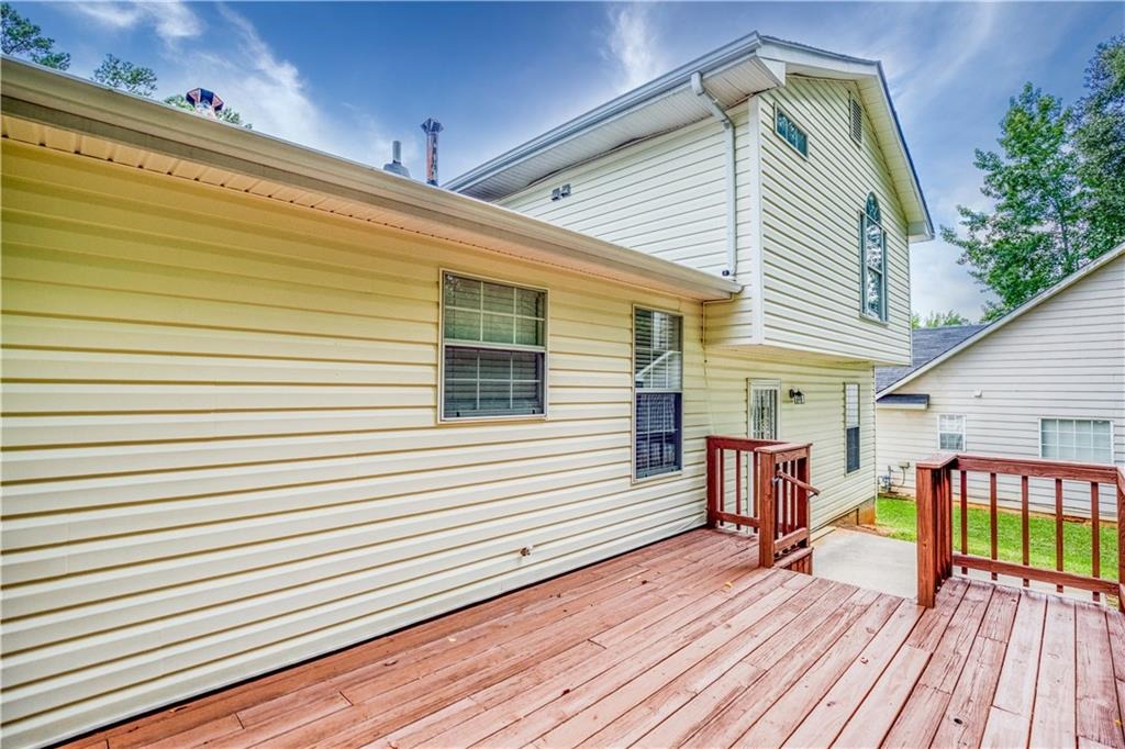 Kilkenny Cir, Lithonia, GA 30058