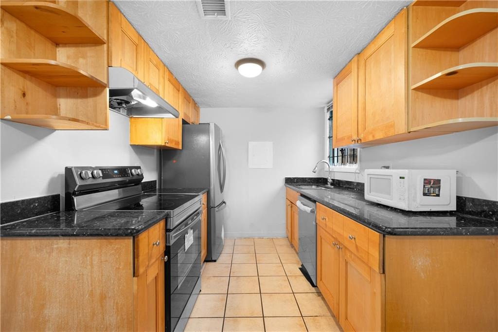 Dekalb Dr, Atlanta, GA 30340