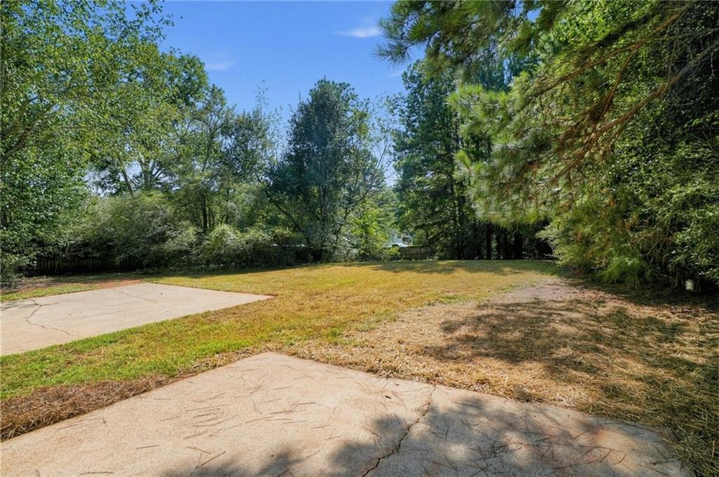 Rolling Hills Way, Conyers, GA 30094